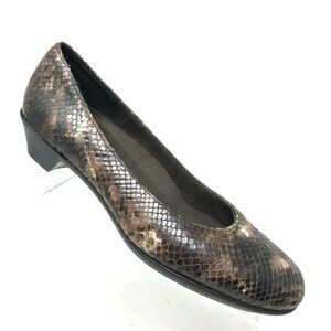 Munro American Women's 7 N Meg Pump Brown Leather Snake Comfort‎ Kitten Heel
